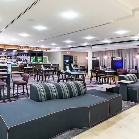 Courtyard By Marriott Tulsa Woodland Hills Hotel